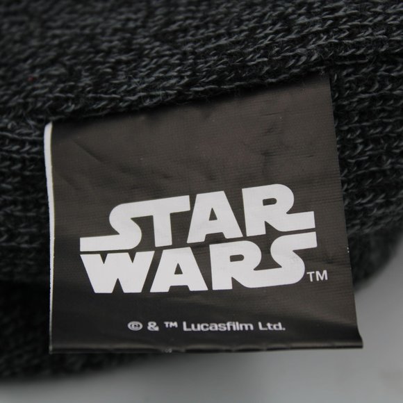 Star Wars Stormtrooper Pom Beanie Winter Hat Skull Cap OSFM Embroidered - Picture 5 of 5